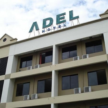 Adel Hotel Putatan Exterior foto
