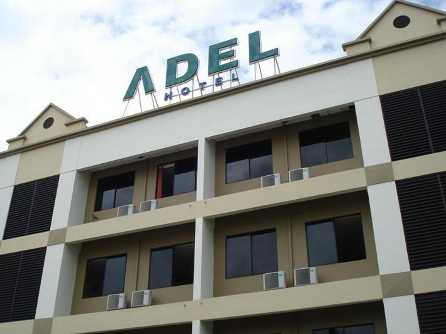 Adel Hotel Putatan Exterior foto